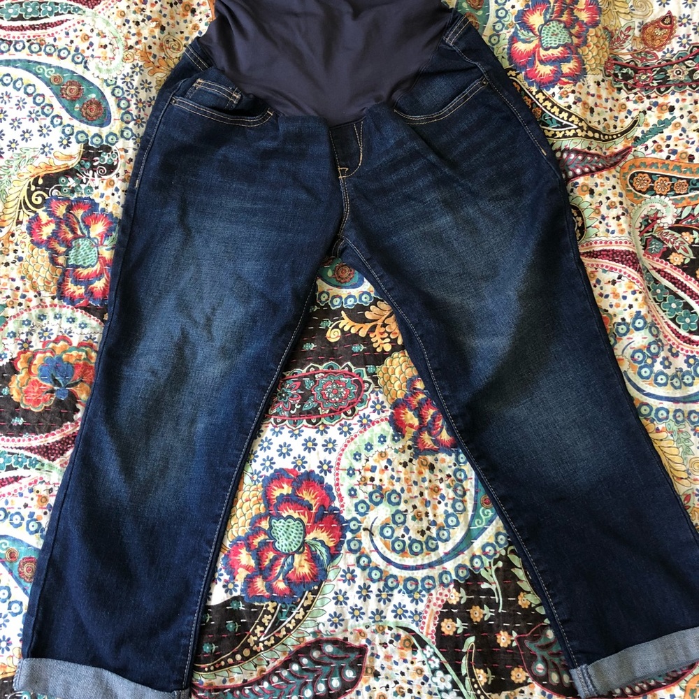 Full Panel Maternity Crop Jeans